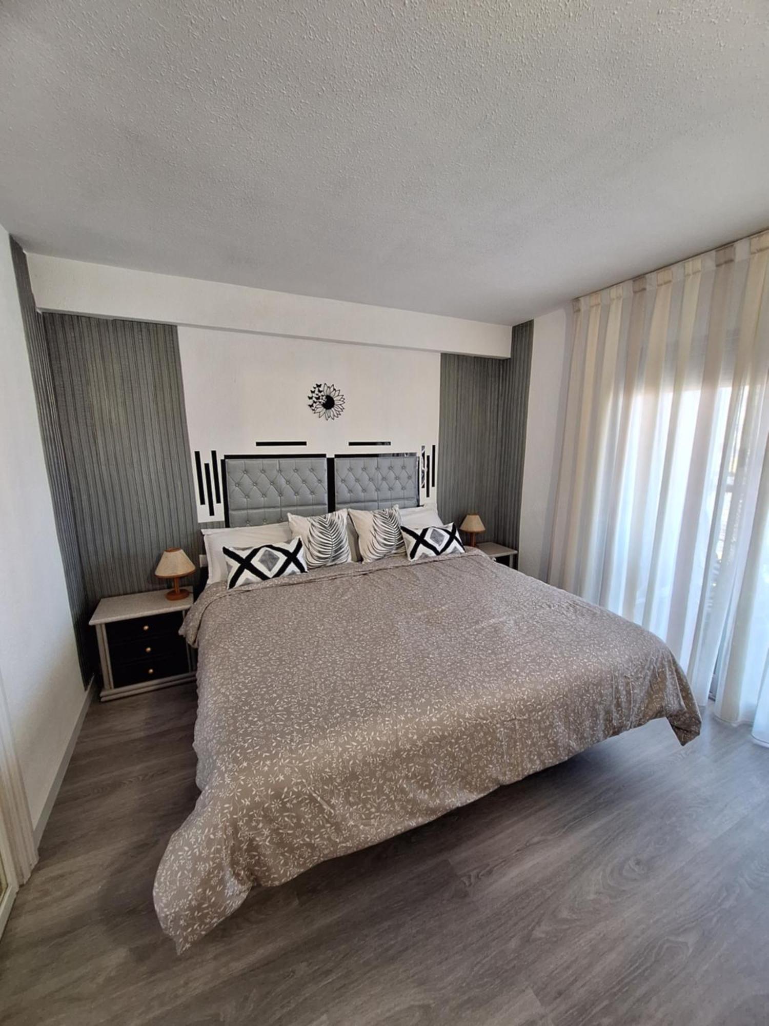 בנידורם Beautiful 2 Bedrooms Aparatament מראה חיצוני תמונה