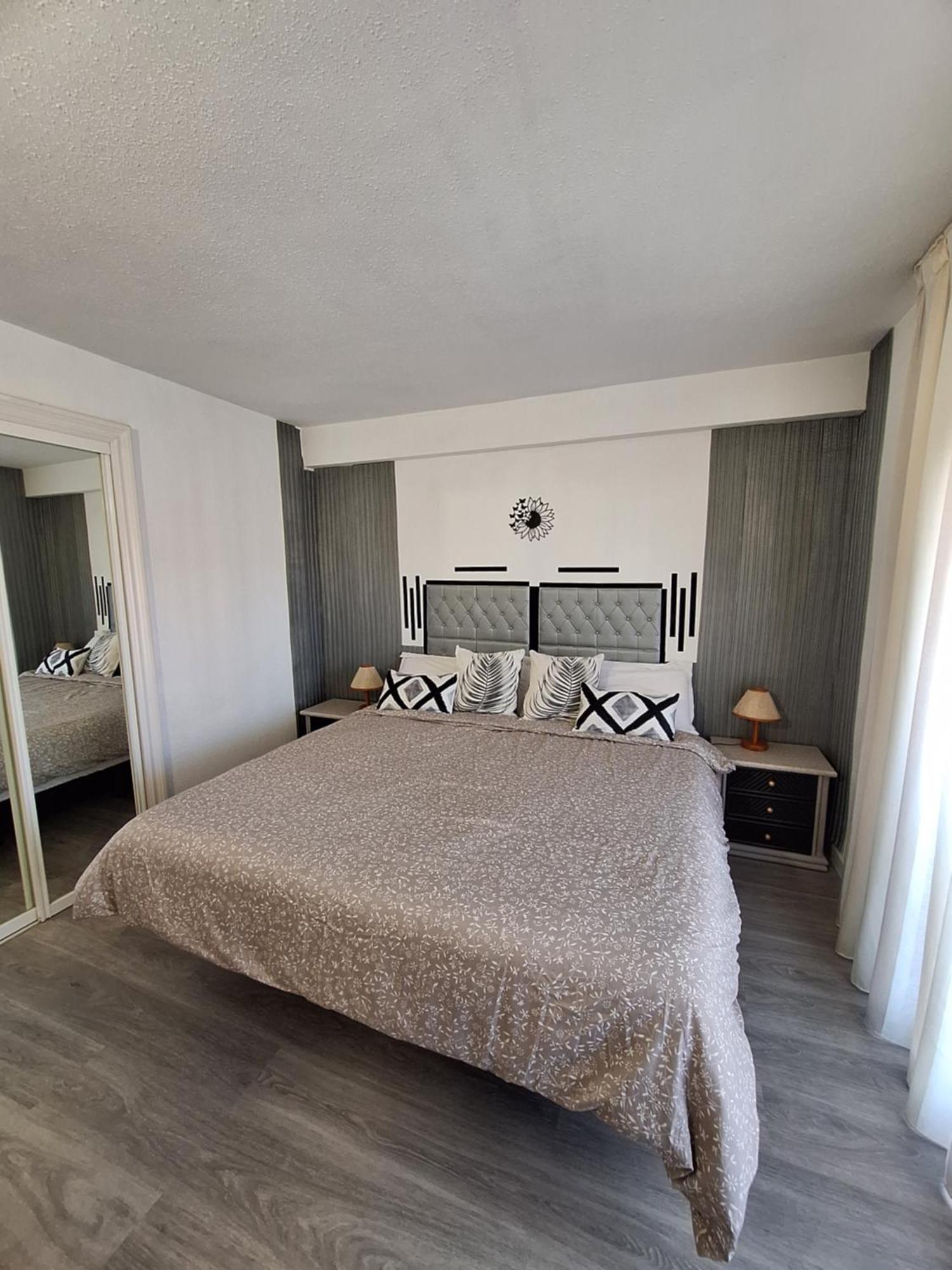 בנידורם Beautiful 2 Bedrooms Aparatament מראה חיצוני תמונה